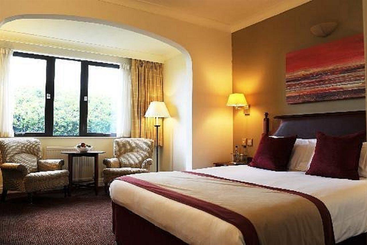Stratford Manor Hotel Snitterfield エクステリア 写真