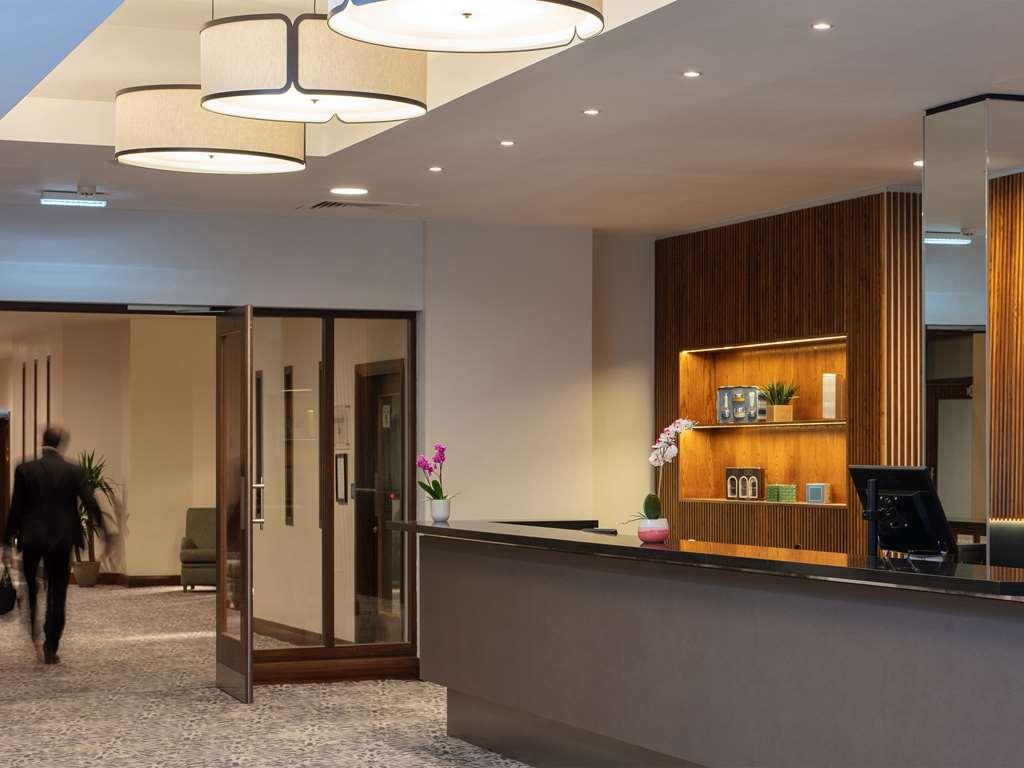Stratford Manor Hotel Snitterfield インテリア 写真